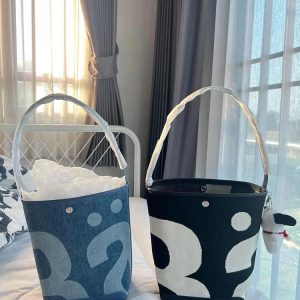 Thai Trendy Large Capacity Letter Flyknit Bucket Bag 2024 New Washed Denim Bag Versatile Underarm Shoulder Bag