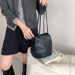 MBH Top-Grain Vegetable-Tanned Leather Bucket Bag Retro Minimalist Crossbody Shoulder Bag